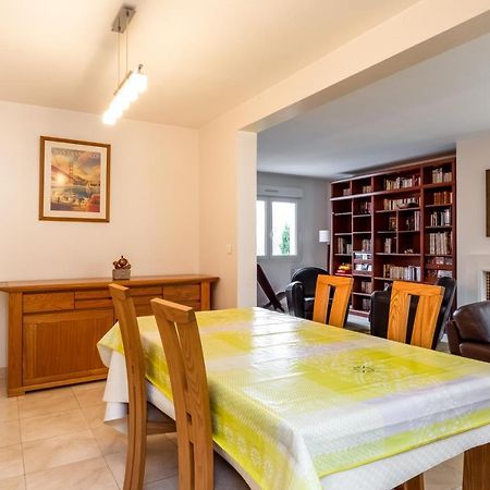 4 Bedroomed Near Disneyland Paris Coupvray Exteriör bild