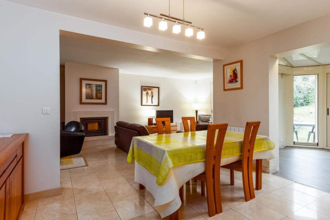 4 Bedroomed Near Disneyland Paris Coupvray Exteriör bild